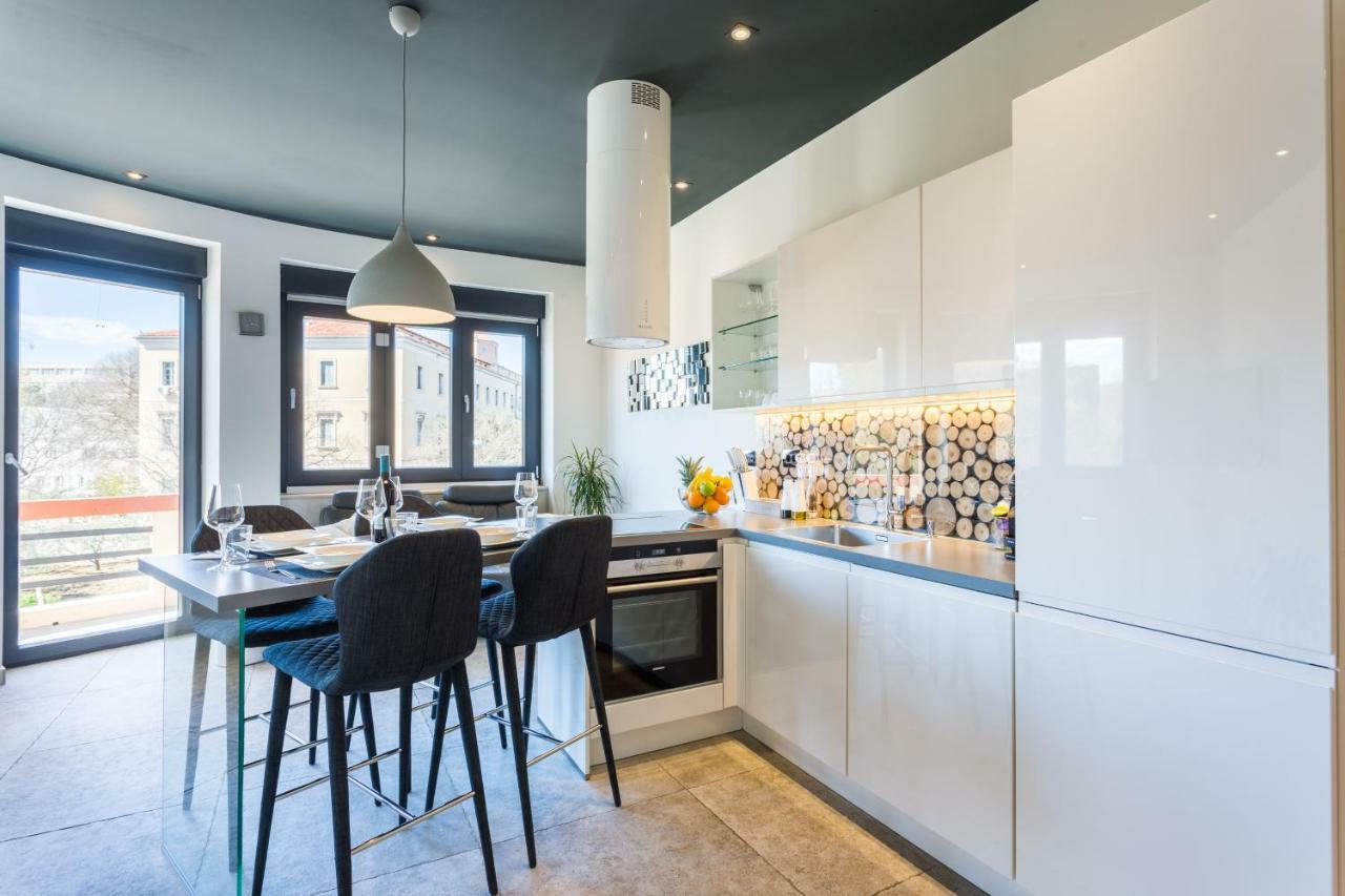 New Apartment Parkview/Cityview Split Luaran gambar